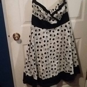 Torrid Disney Minnie's Bow dress